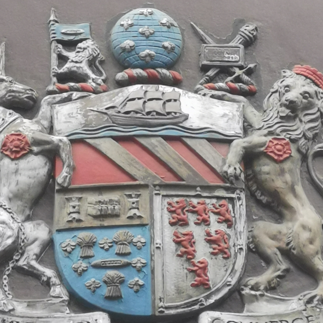 14 bees on the Manchester Ship Canal crest, King Street