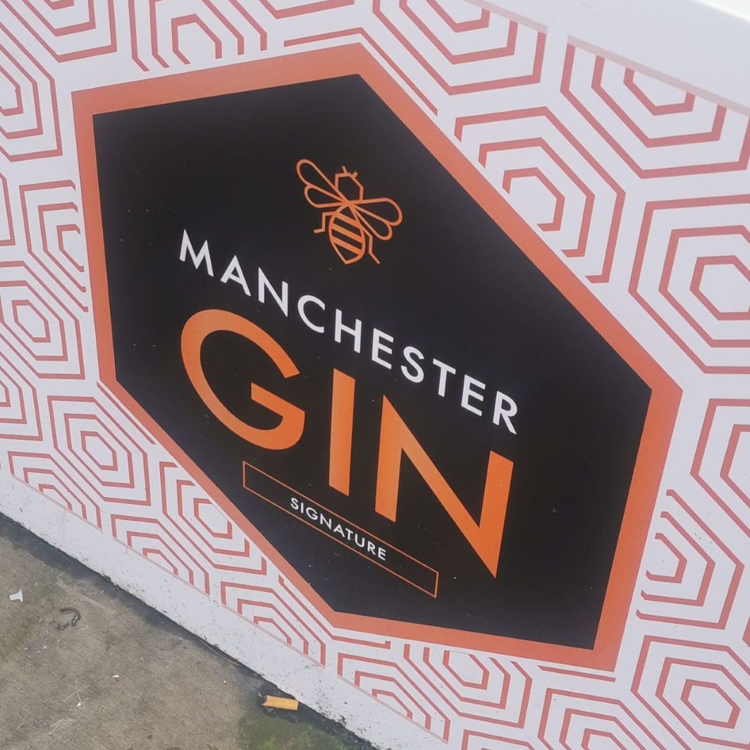 Bee in Manchester Gin sign, Motley, Deansgate